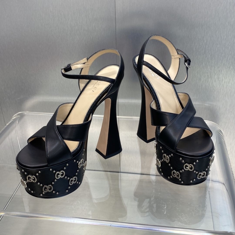 Gucci Heeled Shoes